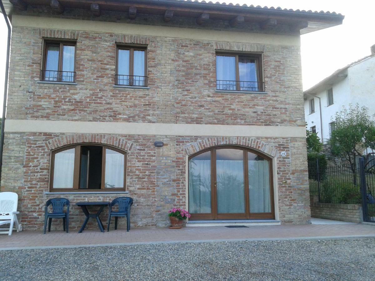 Casa Vacanze Sweet Dreams Agliano Terme Εξωτερικό φωτογραφία